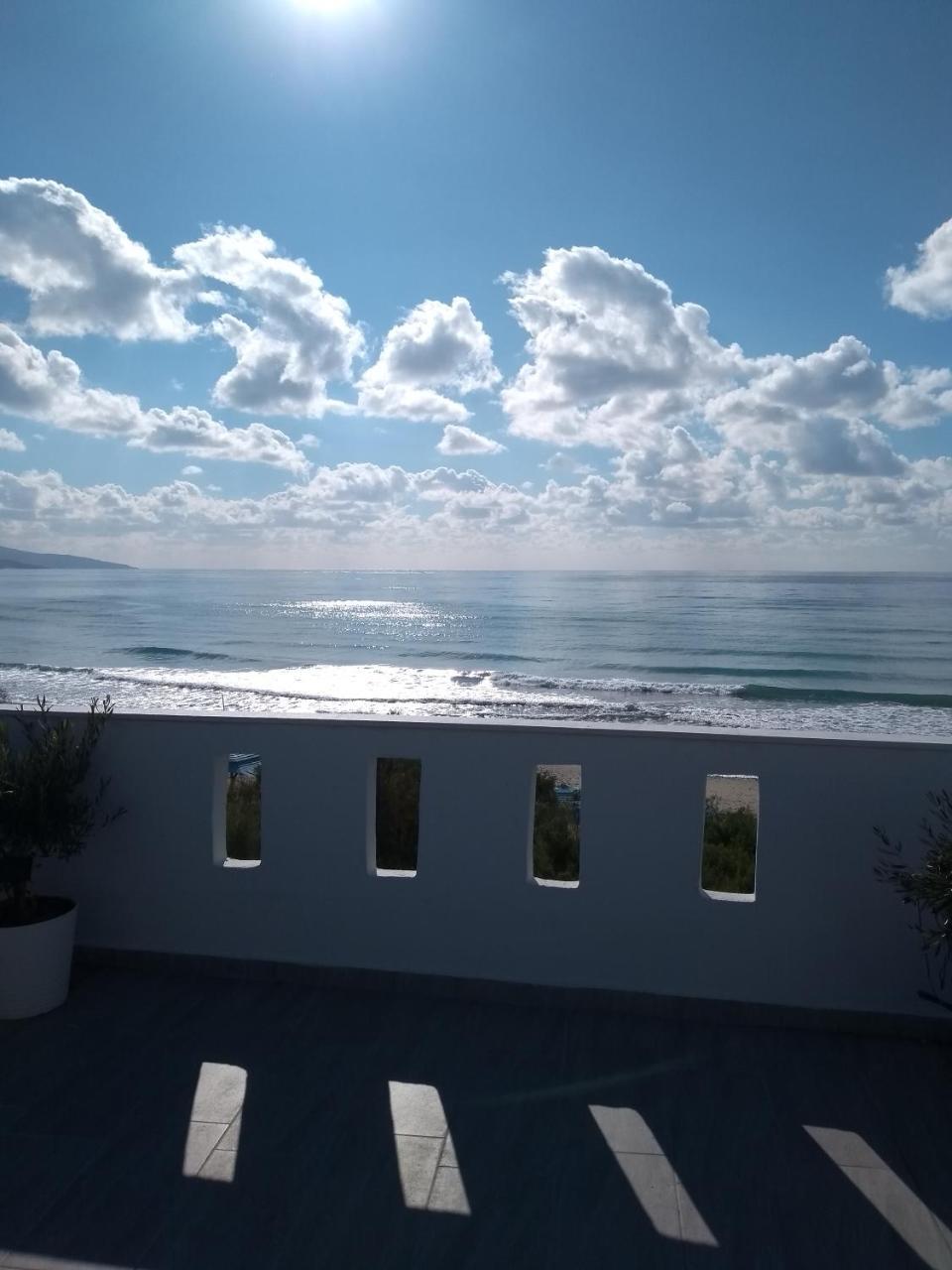 Apartament Golden Sun Kokkinos Pyrgos Zewnętrze zdjęcie