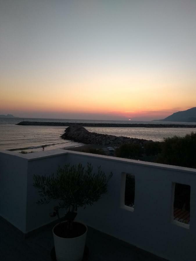 Apartament Golden Sun Kokkinos Pyrgos Zewnętrze zdjęcie